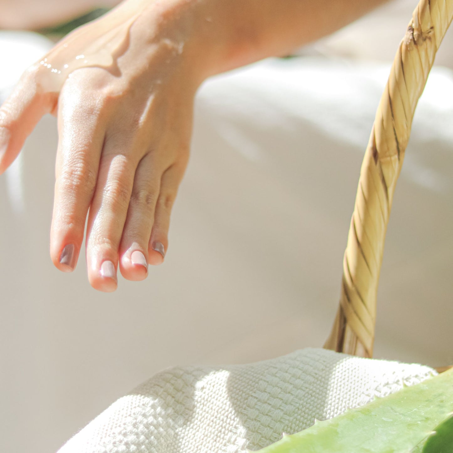 GEL HIDRO-REFRESCANTE DE ALOE VERA CORPORAL