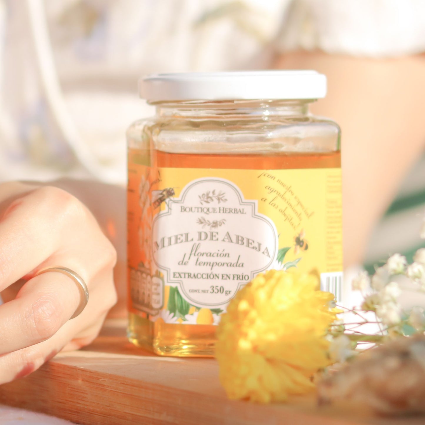 MIEL ORGÁNICA DE FLORACIÓN DE TEMPORADA