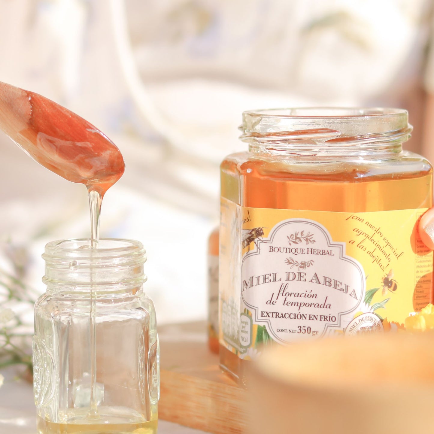 MIEL ORGÁNICA DE FLORACIÓN DE TEMPORADA